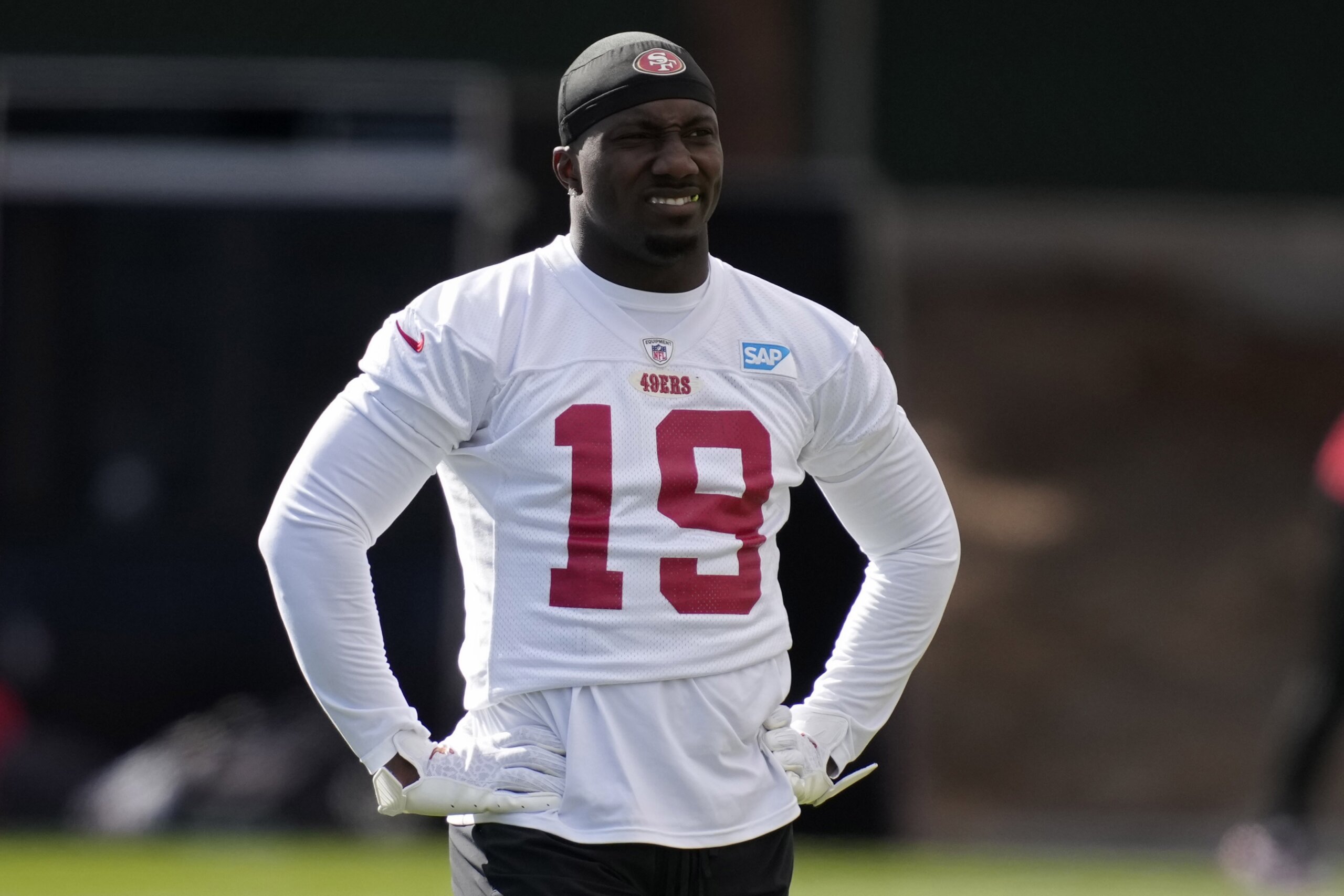 Commanders rework Deebo Samuel's contract to guarantee $17 million in ...