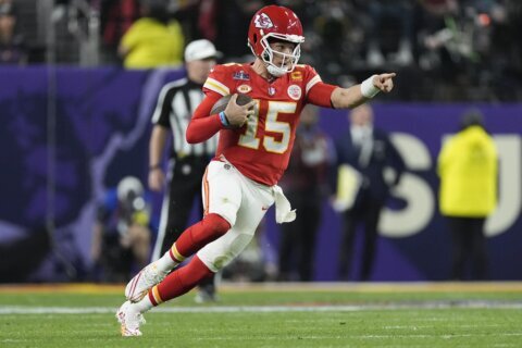 Patrick Mahomes rallies the Chiefs to second straight Super Bowl title, 25-22 over 49ers in overtime