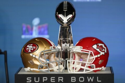 The 49ers will remain at original Super Bowl practice field despite initial concerns
