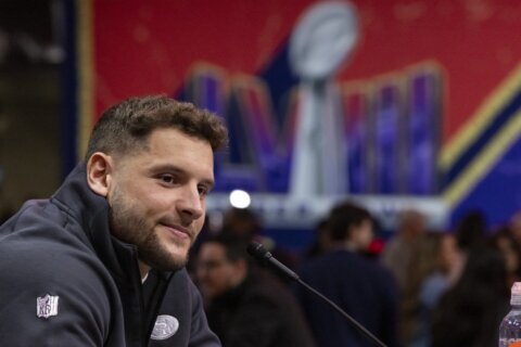 49ers Pregame Routine: Nick Bosa makes big impact on San Francisco with weekly speeches