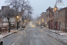 flurries fall in dc area