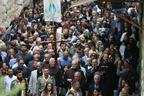 Christians in Jerusalem cautiously celebrate Easter amid war