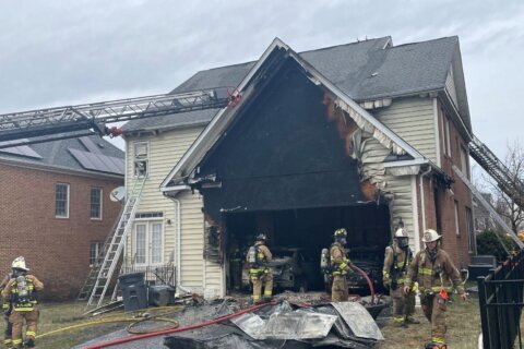 Woodbridge fire originating in residential garage displaces 5 residents