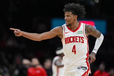 Jalen Green’s 42 points lift the Rockets to their 6th straight win, 137-114 over the Wizards