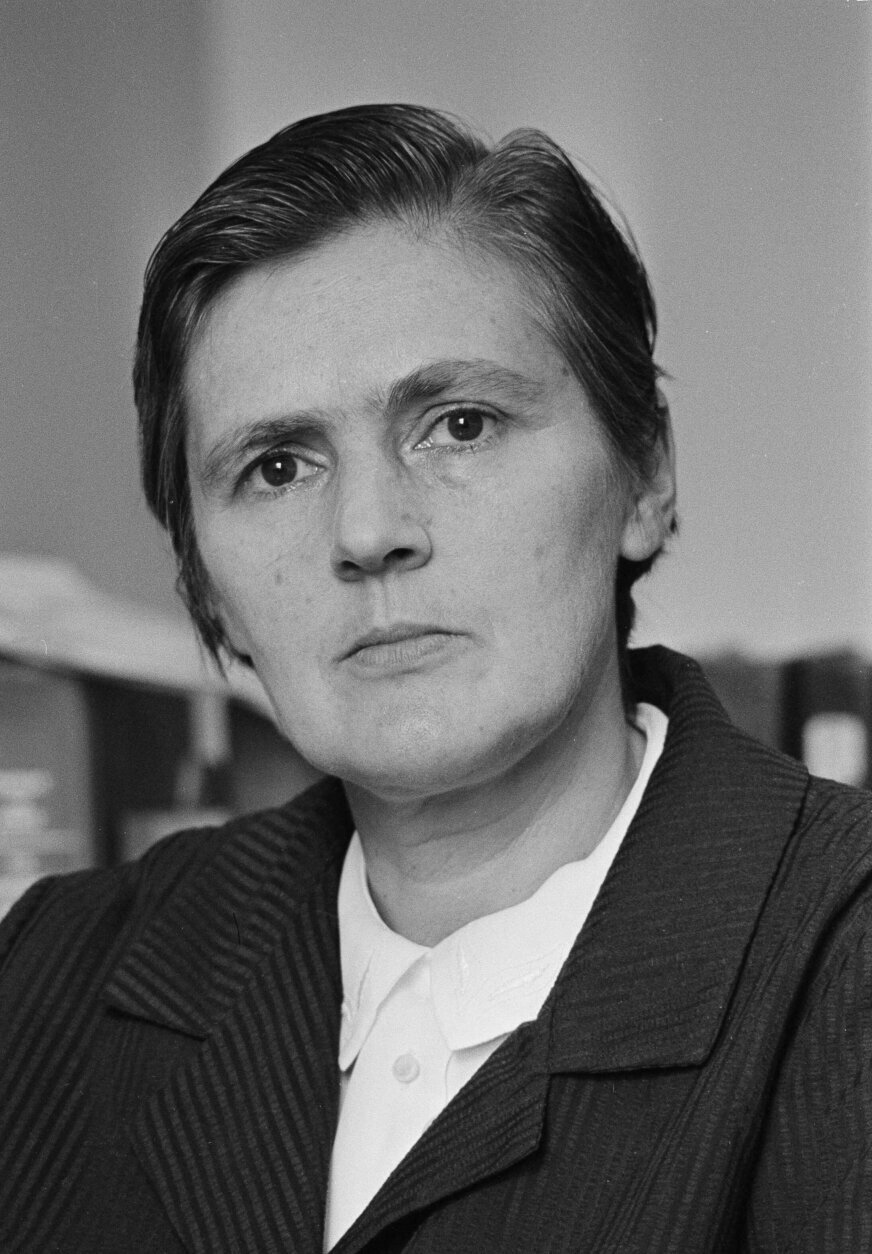 This Aug. 1, 1962, file photo shows Dr.Frances O. Kelsey of the U.S. Food and Drug Administration, who is credited with keeping the birth-deforming drug, Thalidomide, off the U.S. market. Kelsey, a Canadian doctor known for her tenacity in keeping a dangerous drug given to pregnant women off the U.S. market, has died at age 101. She died Friday, Aug. 7, 2015, less than 24 hours after receiving the Order of Canada in a private ceremony at her daughter's home in London, Ontario. (AP Photo/File)