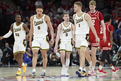 Purdue begins another NCAA tourney atop the Midwest Region after losing to a 16-seed a year ago
