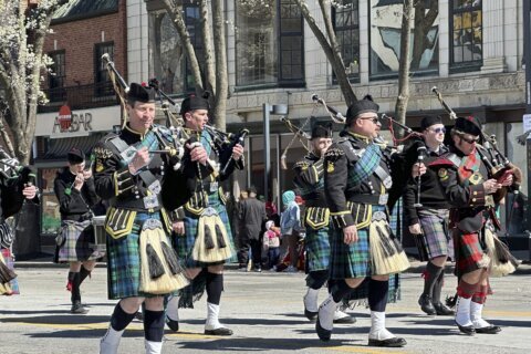 Undeterred: Kansas City crowds go to St. Patrick's Day parade, month after violence at Chiefs' rally