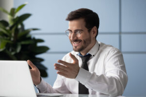 Why having job applicants talk to a screen instead of an interviewer could improve hiring