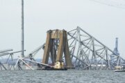 'All hands on deck': Divers plunge in search of 6 workers feared dead after Baltimore bridge collapse