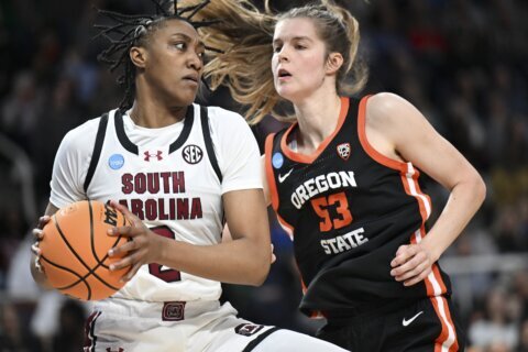 Undefeated South Carolina women advance to Final Four with 70-58 win over Oregon State