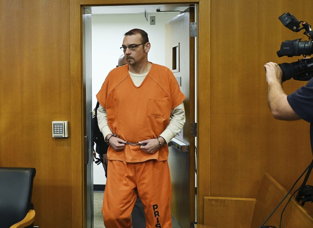 Dad could have prevented Michigan school shooting ‘nightmare,’ prosecutor tells jury