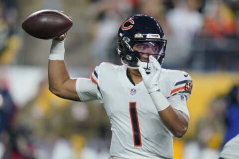 Bears trade Justin Fields to Steelers, clear way to take a QB such as Caleb Williams with No. 1 pick