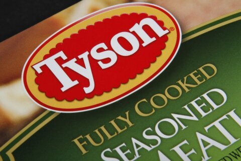 FACT FOCUS: Tyson Foods isn't hiring workers who came to the U.S. illegally. Boycott calls persist