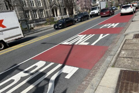 First on WTOP: Thousands fined for driving, parking in DC’s bus lanes
