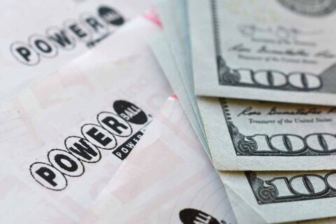 Con un jugoso premio de $1,000 millones, esta noche sortea el Powerball