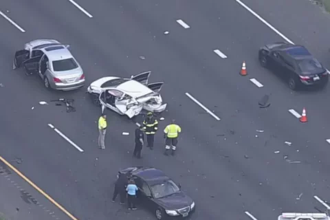Child in critical condition, 2 others injured in crash on I-95 in Prince George’s Co.