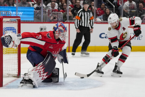 Late-blooming, mustached goalie Charlie Lindgren carries the Washington Capitals into the playoffs