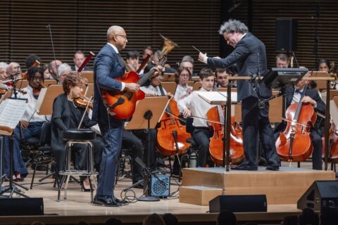 Bernie Williams is back in center - only this time Lincoln Center for New York Philharmonic debut