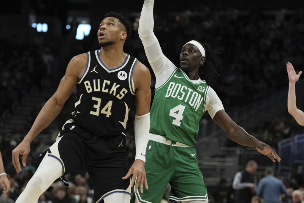 Antetokounmpo leaves Bucks’ game with Celtics after grabbing his left calf while running up court
