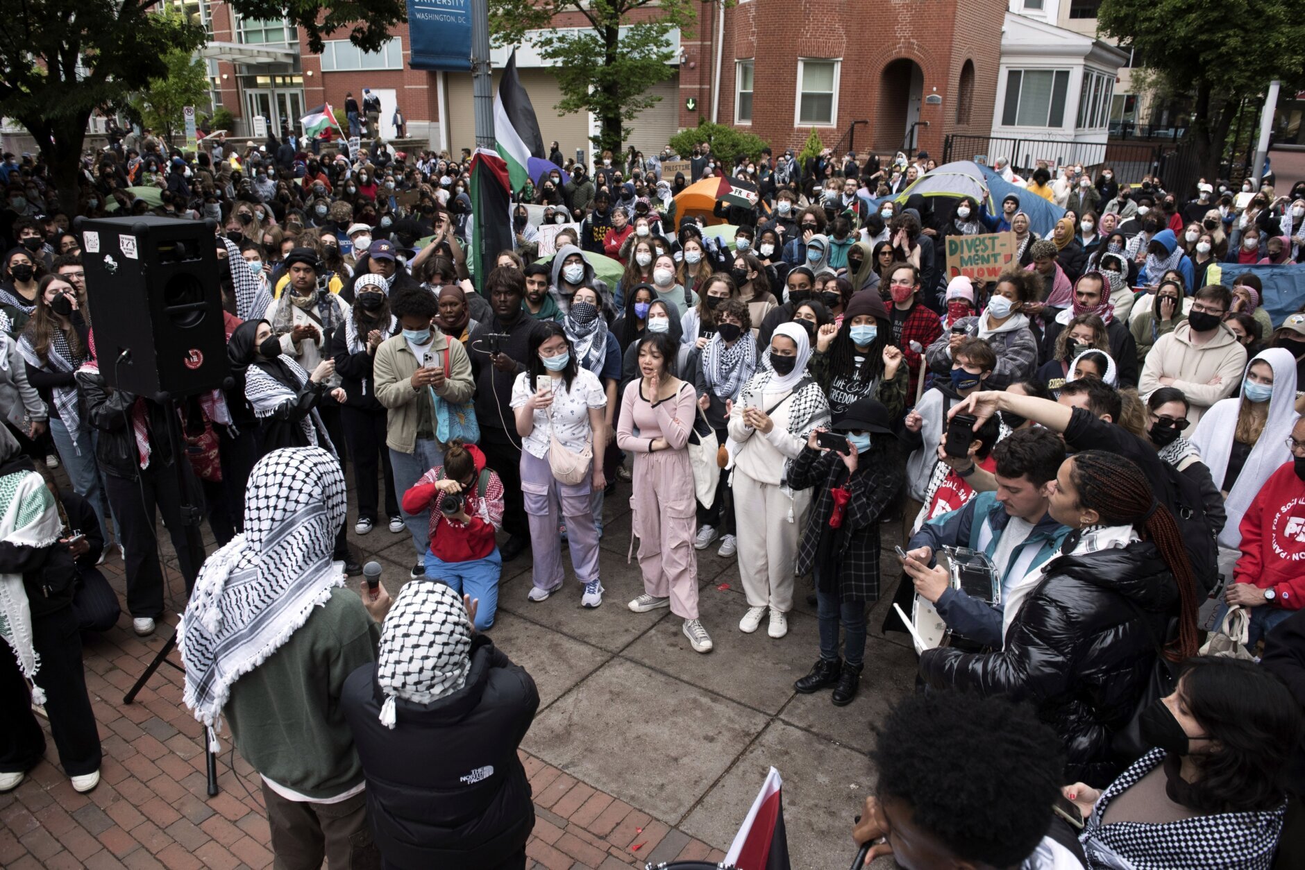 Students protest the Israel-Hamas war at George Washington University