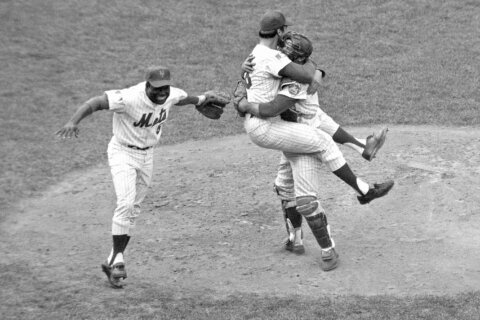 Jerry Grote, catcher for 1969 New York Mets, dies at 81