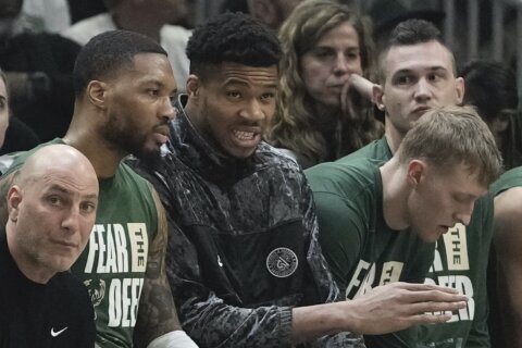 Giannis Antetokounmpo ruled out of third game in Bucks-Pacers playoff series
