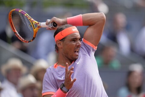 Nadal tested in 3-hour win over Cachin in Madrid and Swiatek reaches women’s quarters