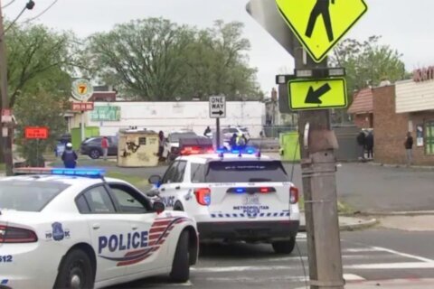 Balacera deja heridos a tres hombres y a un adolescente al noreste de DC