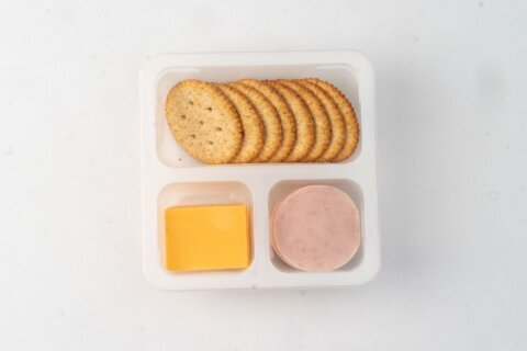 Consumer Reports says Lunchables ‘should not be allowed on menu’ for schools, petitions USDA for removal