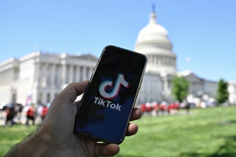 Biden firma el proyecto de ley que podría prohibir TikTok: que significa esto para ti