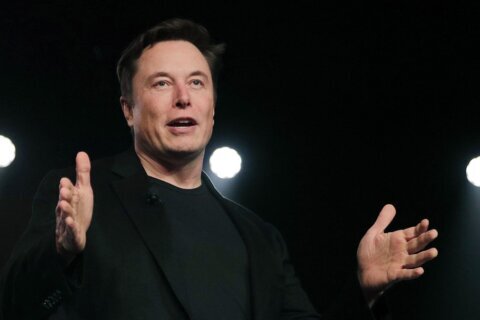 Elon Musk retira demanda contra OpenAI, creadora de ChatGPT