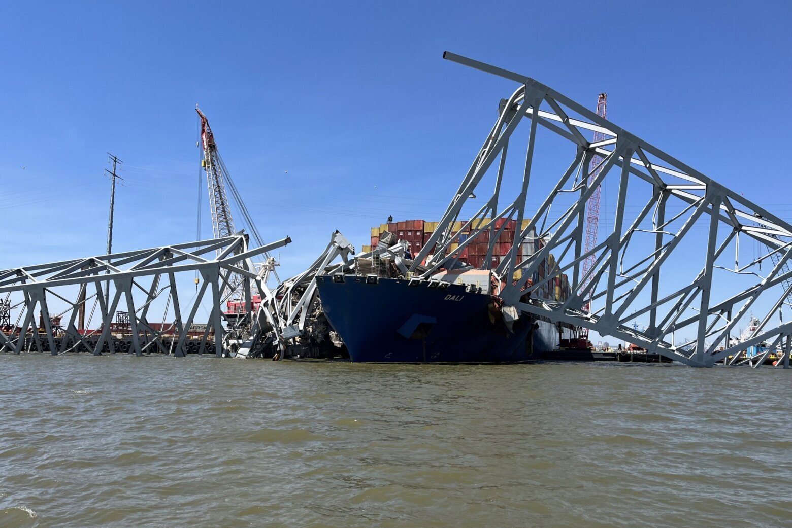 WTOP takes an up-close look at Baltimore Key Bridge collapse wreckage with US Coast Guard - WTOP News