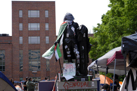 DC police clear out GW encampment site as Israel-Hamas war protests reach 2-week mark