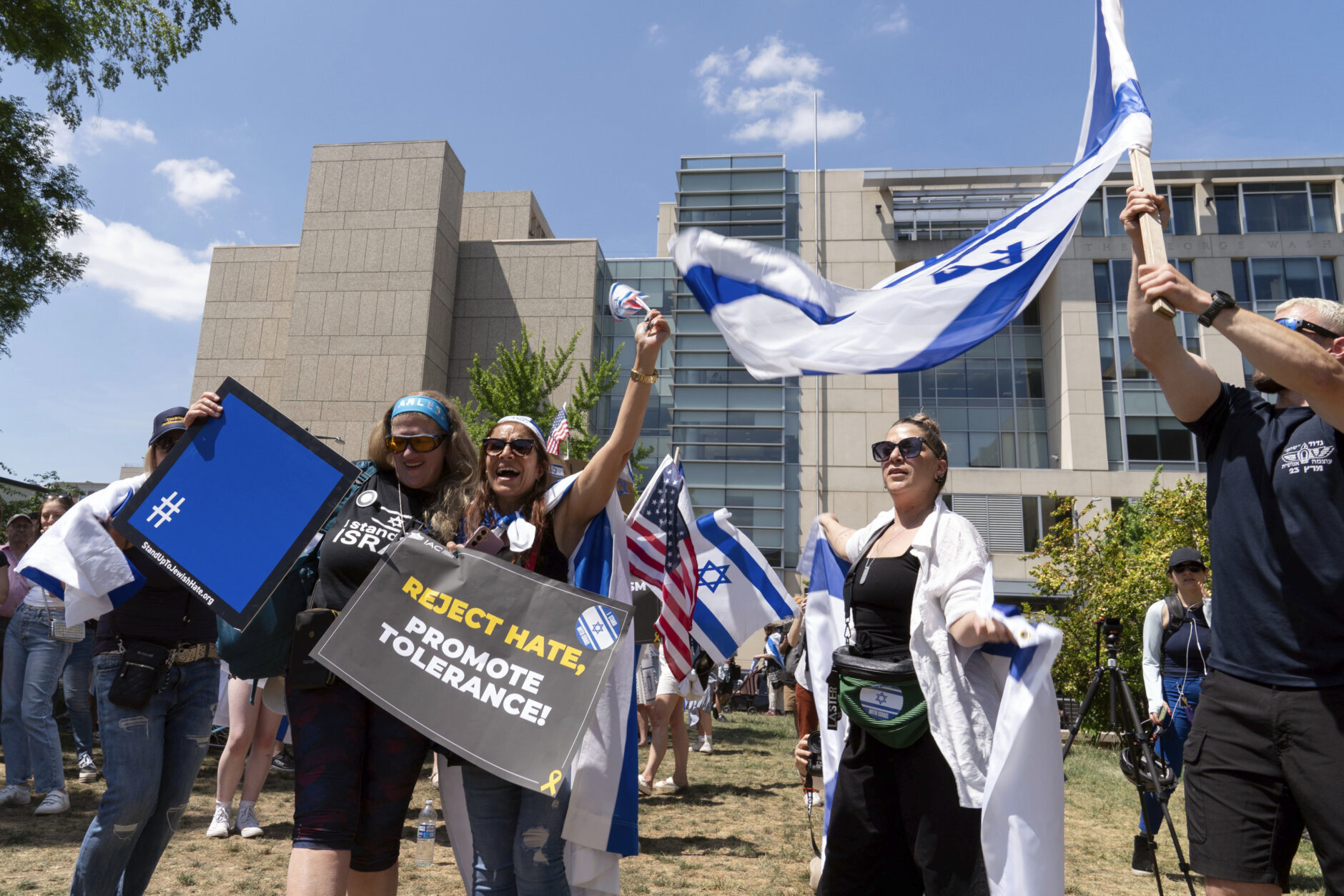 Supporters of Israel demonstrate at George Washington University where pro-Palestinian students protest over the Israel-Hamas war, Thursday, May 2, 2024, in Washington. (AP Photo/Jose Luis Magana)