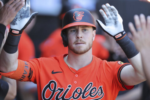 O’Hearn homers as the Orioles rally past the White Sox 5-3