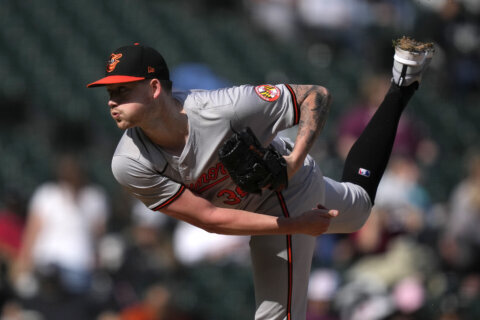 Bradish throws 7 no-hit innings as the Orioles sweep the White Sox with a 4-1 victory