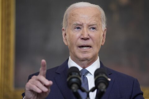 Biden details a 3-phase hostage deal aimed at winding down the Israel-Hamas war