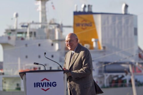 Arthur Irving, who grew his family’s oil business and was one of Canada’s richest men, dies at 93