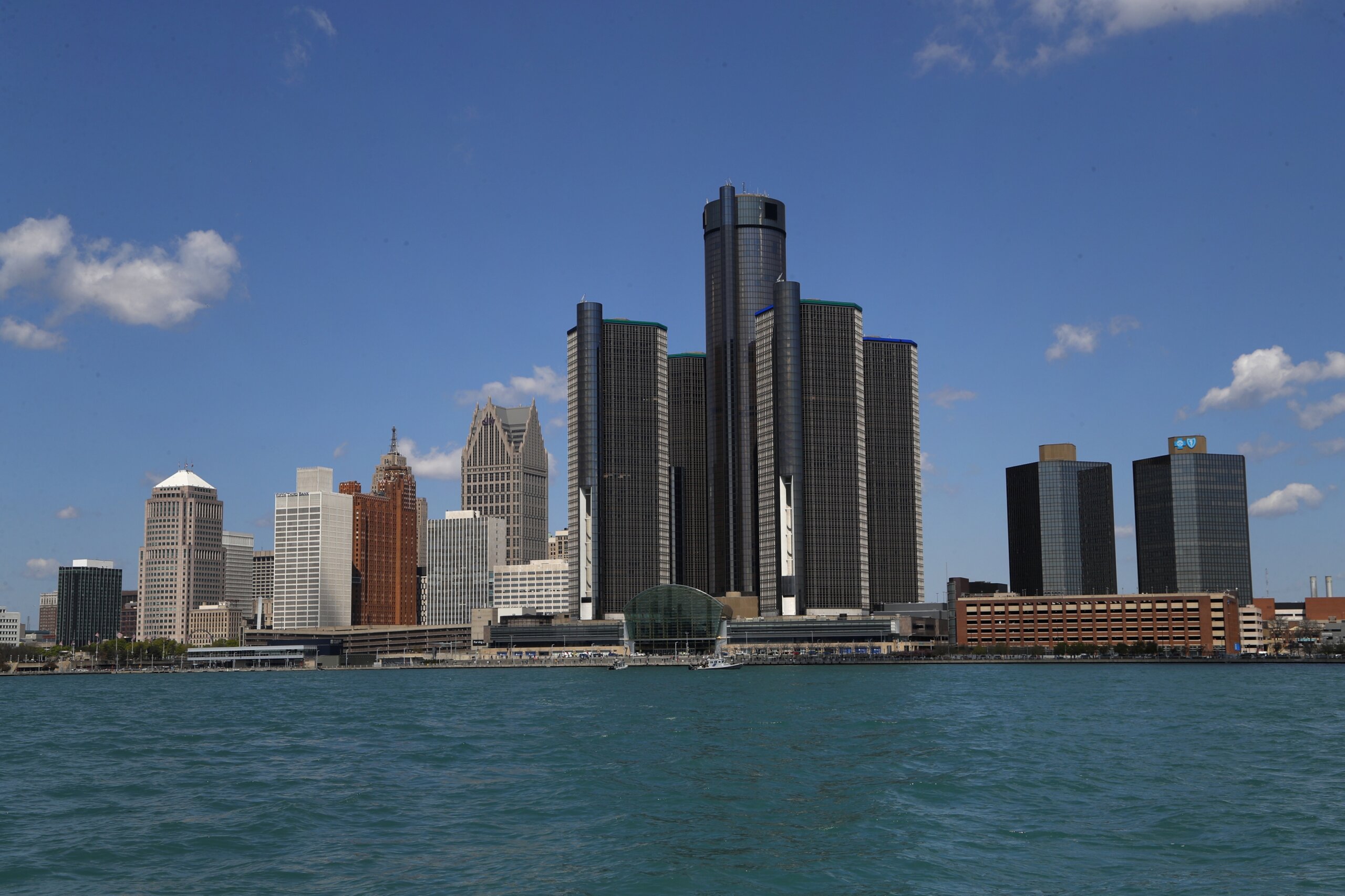 Census Bureau estimates Detroit population rises after decades of