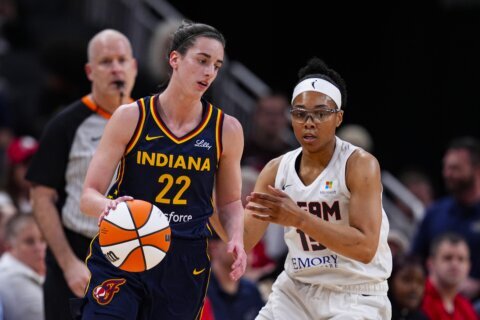 Caitlin Clark struggles early in WNBA debut before scoring 20 points in Fever’s loss to Connecticut