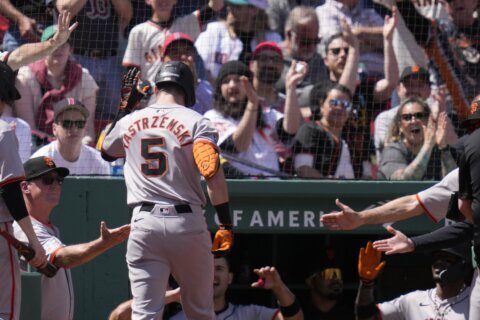 A visit from ‘Papa Yaz’ and a home run makes for a memorable day for Giants OF Mike Yastrzemski