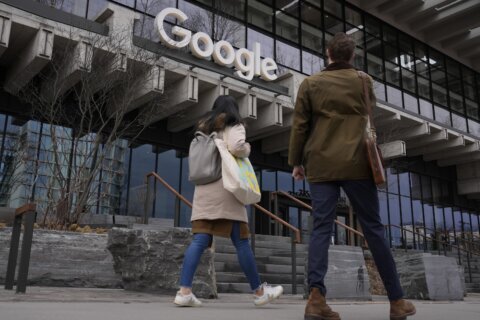 Judge in landmark antitrust case grills Google, Justice during closing arguments
