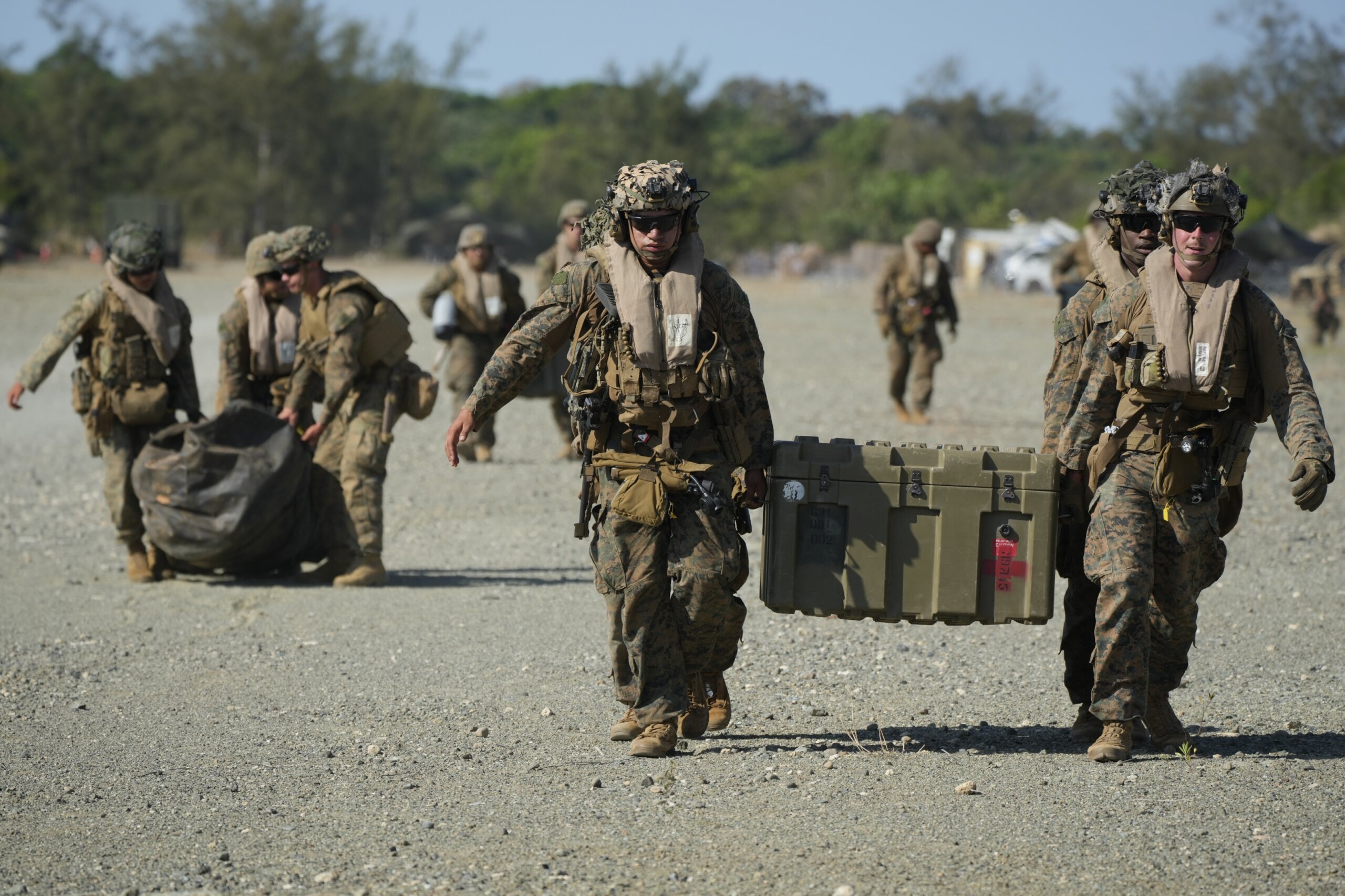 US and Philippine forces sink a ship during largescale drills in the ...