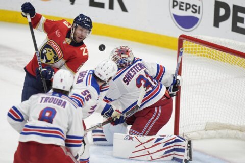 Reinhart scores in OT, Panthers beat Rangers 3-2 in OT of Game 4 of East final