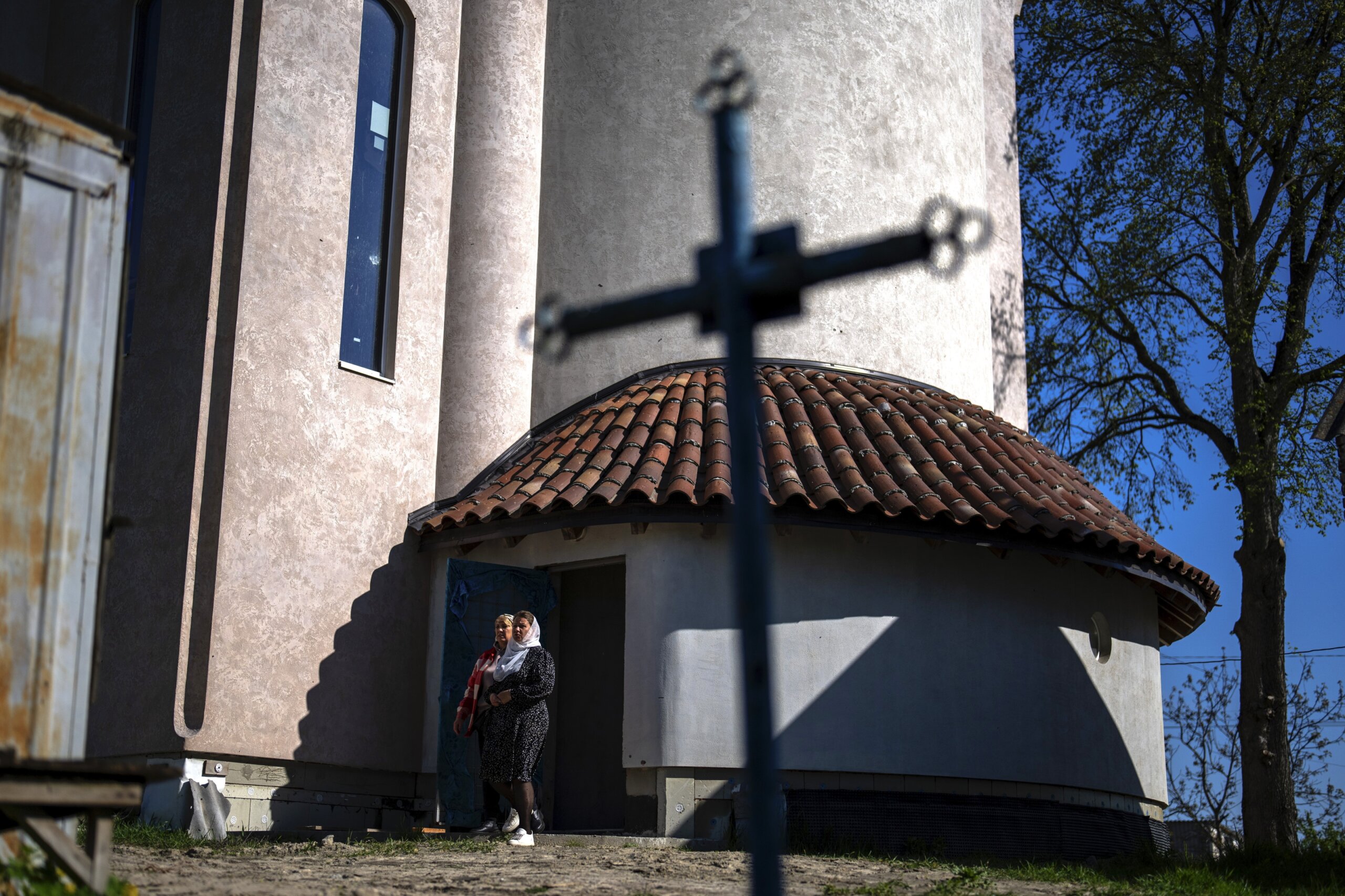 Damaged in war, a vibrant church in Ukraine rises as a symbol of