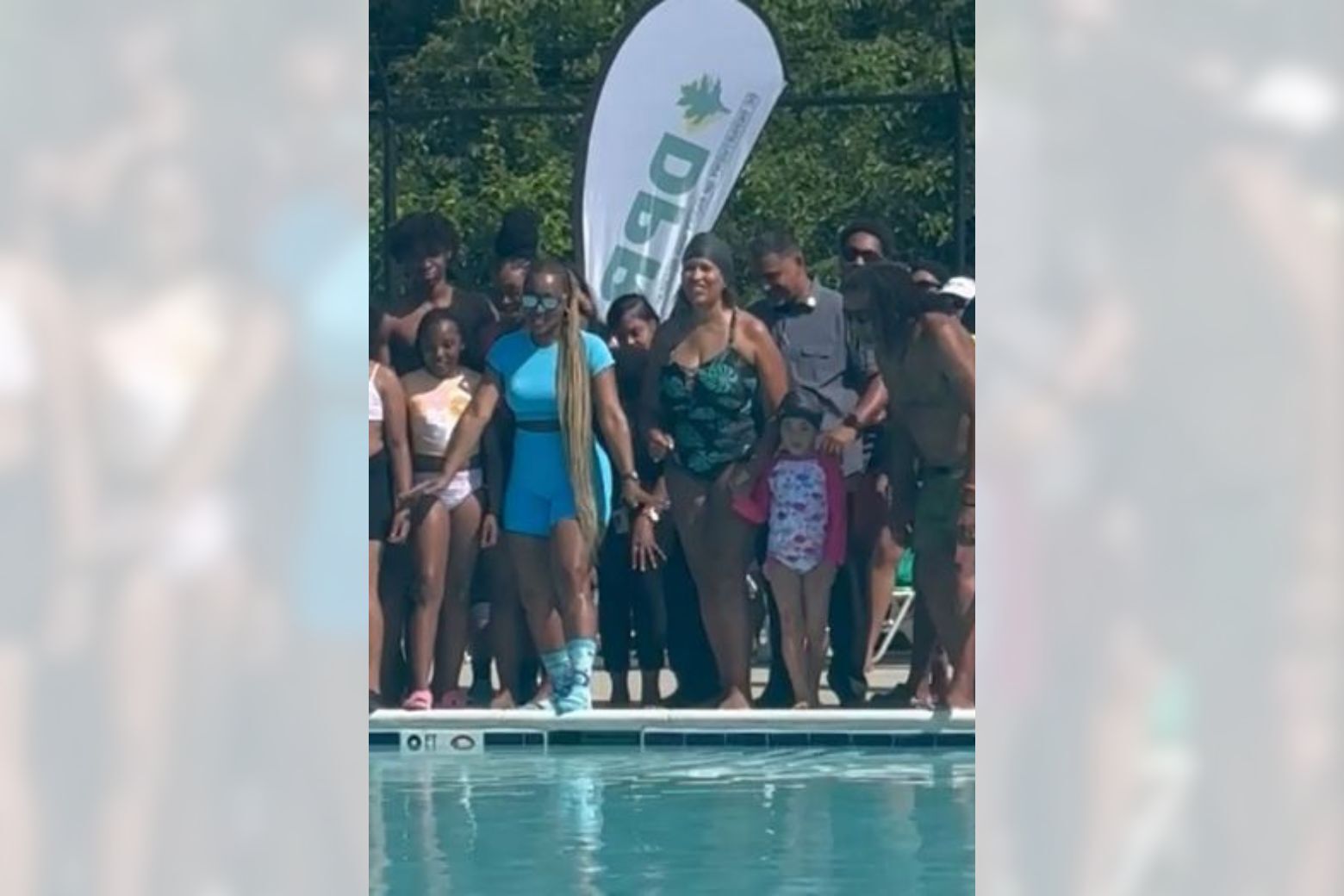 Mayor Bowser makes splash as outdoor pool season begins in DC – WTOP News