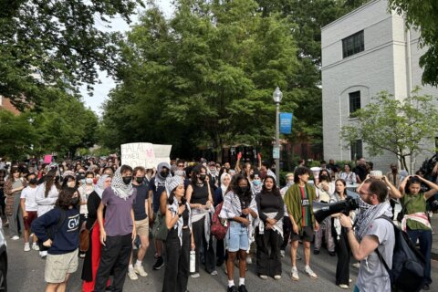 Dozens of pro-Palestinian protesters return to GW; university says 6 students were arrested during encampment clearing