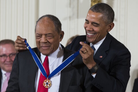From center field to the White House: Remembering Willie Mays