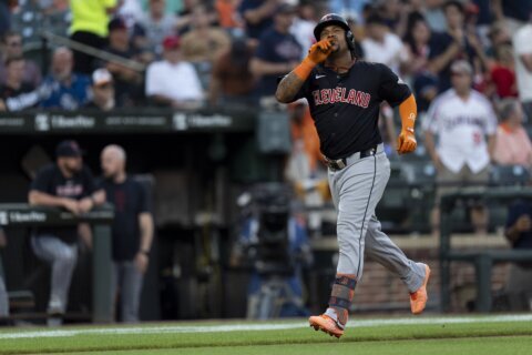 Ramírez’s tiebreaking homer in 6th lifts Guardians to 6th straight win, 3-2 over slumping Orioles