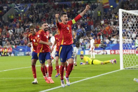Spain advances to knockout round at Euro 2024 with statement win over defending champion Italy